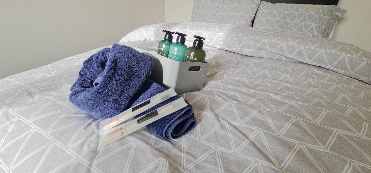 Move Inn Estates - Multiple Rooms Лондон Екстериор снимка